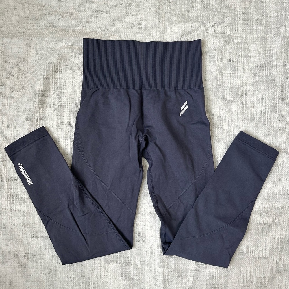 Doyoueven hyperflex seamless leggings in gray